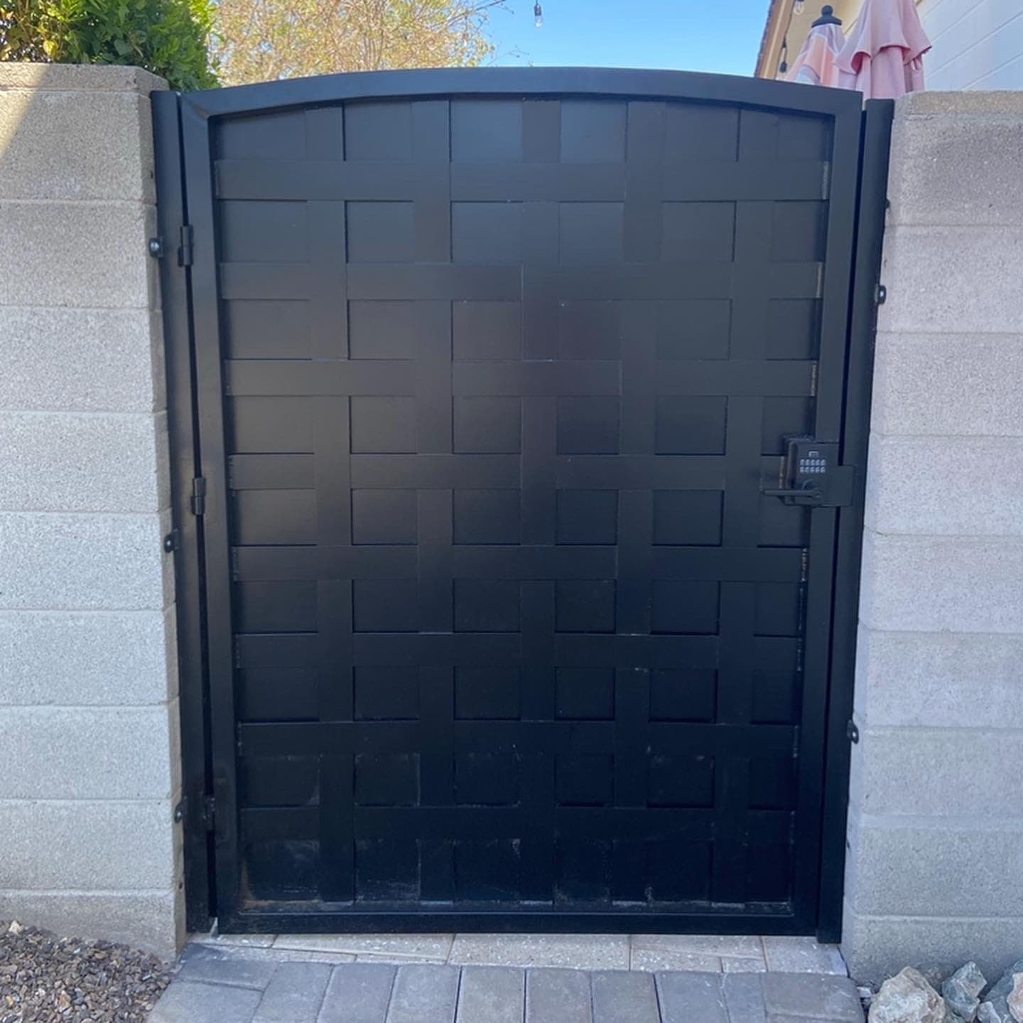 Custom Gate 3