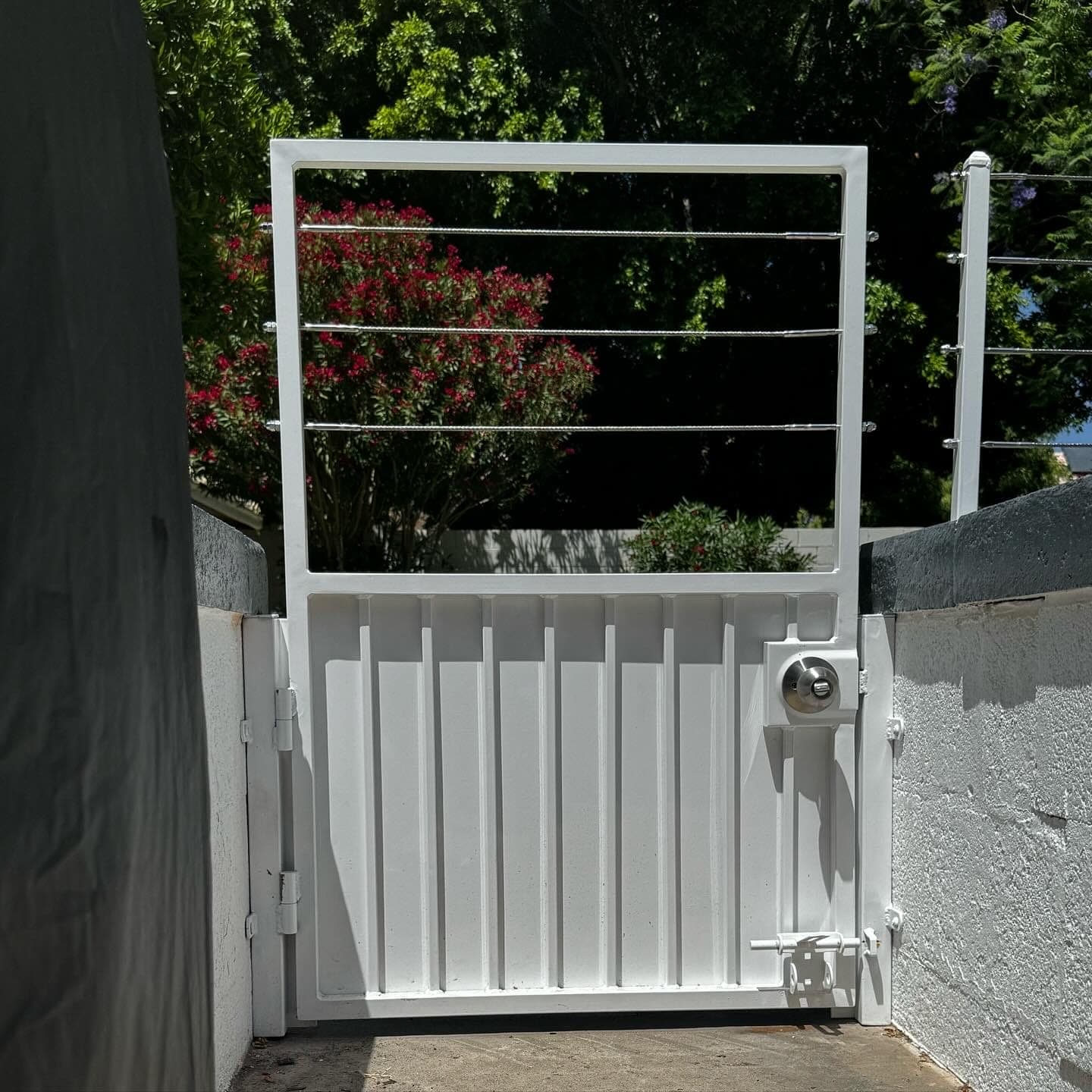 Custom Gate 4
