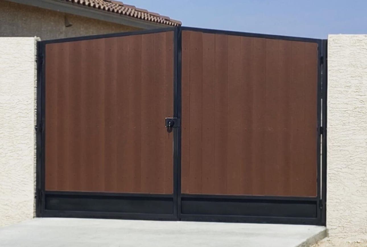 Custom Gate 41