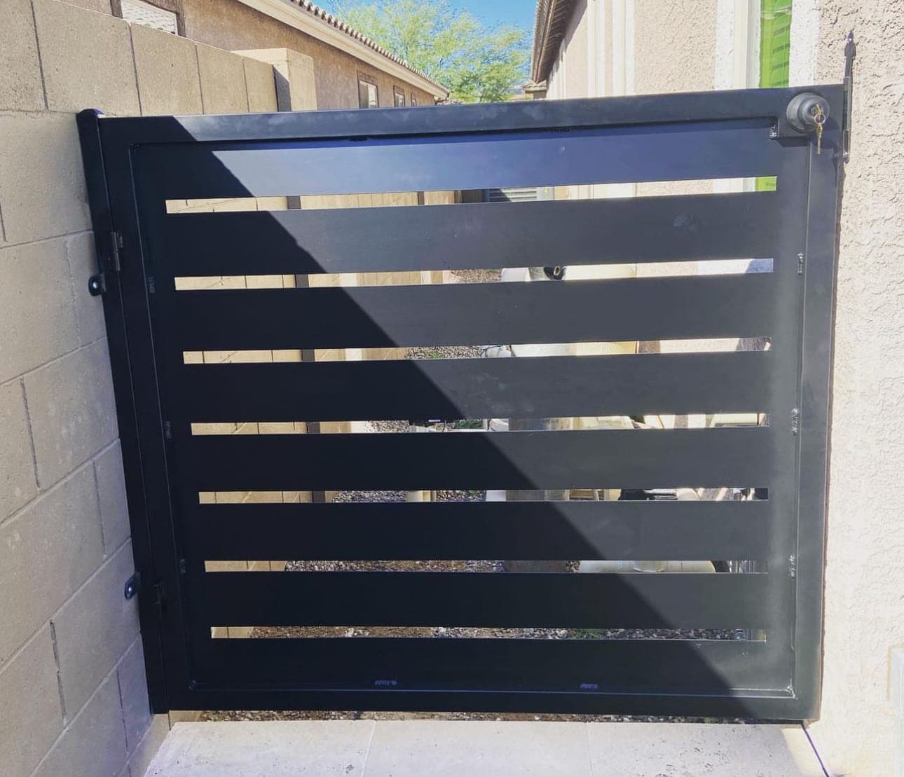 Custom Gate 47